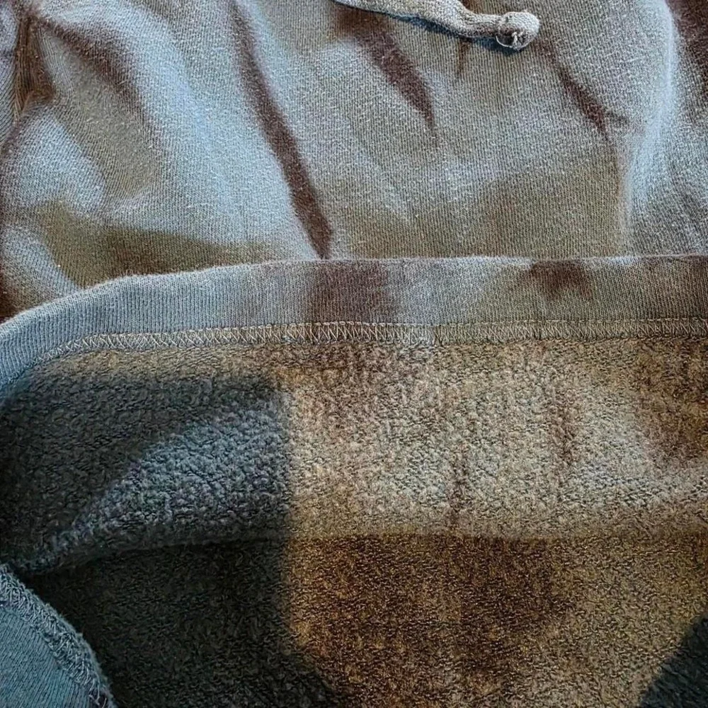 No Boundaries grey tie-dye shorts Size L